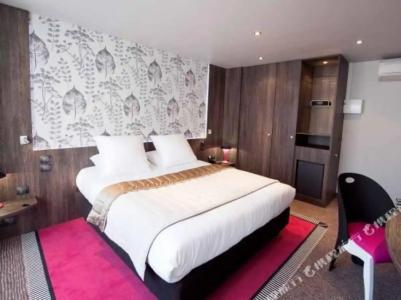 Best Western Premier Le Patio des Artistes Wellness Jacuzzi - 79
