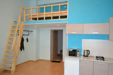 В Центре - 79