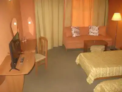 Estreya Palace - 72