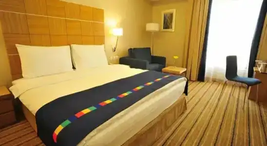 Park Inn by Radisson Muscat - 19