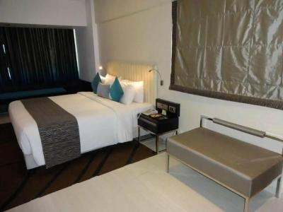 Clarion President - 6