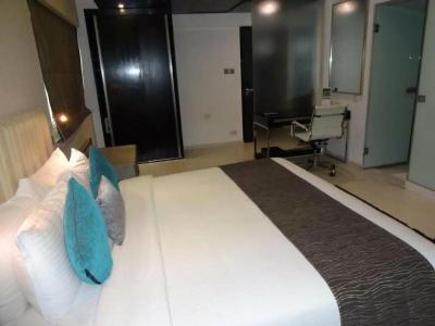 Clarion President - 12