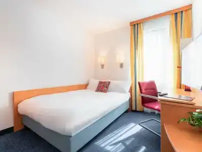 Greet Darmstadt - an Accor - - 49
