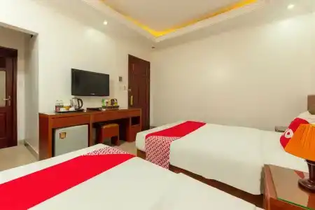 Reddoorz Plus Near Cau Giay Park - 11
