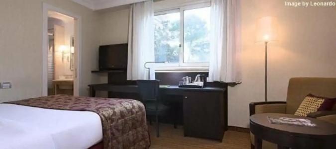 Courtyard by Marriott Rome Central Park - 11