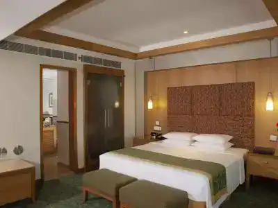 Courtyard by Marriott Chennai - 37