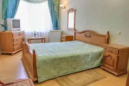 Надежда - 24