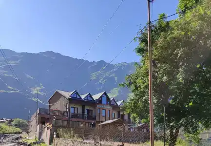 Hilltop Kazbegi - 20