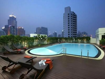 Lohas Residences Sukhumvit - 62