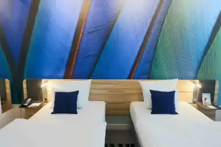 Novotel - 76