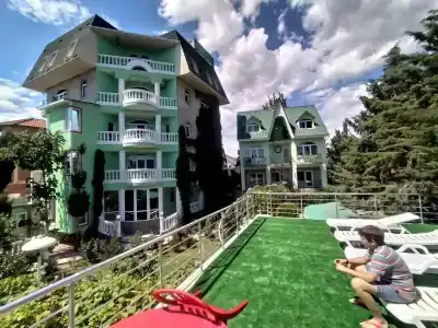 Ай-Гранат - 1