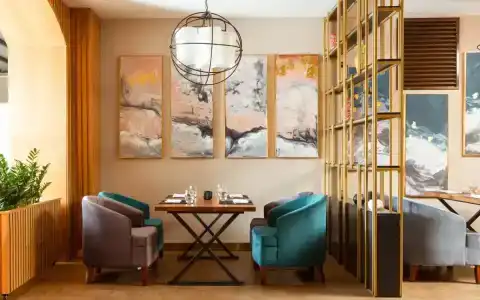 Courtyard by Marriott - 9