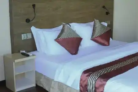 Seashore Beach Inn - 4