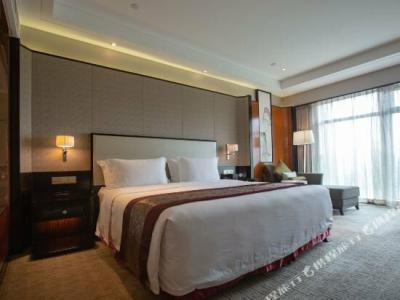 Howard Johnson Jinyi - 49
