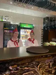 на Набережной - 12