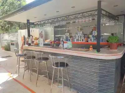 Cleopatra King Apart - 39