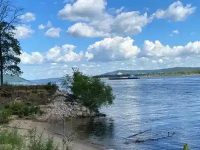 Искра - 18