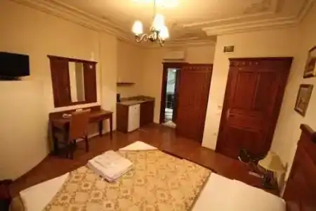Tashkonak Studio Suites - 7