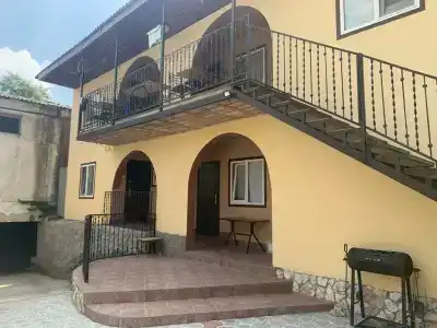 у Алины - 53