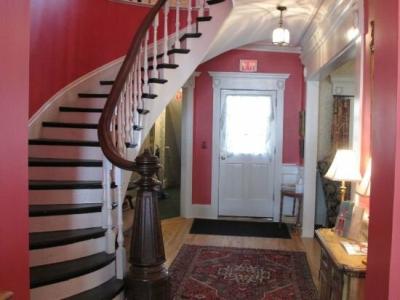 Mary Prentiss Inn - 10