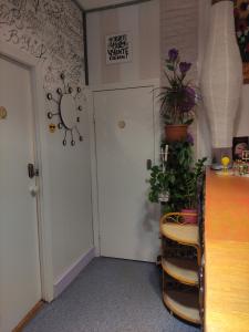 KINO Hostel ANG Home - 32