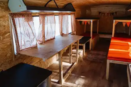 Автобус в лесу - 4