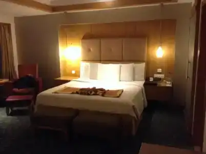 Courtyard by Marriott Chennai - 53