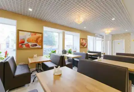 Art Nuvo Palace - 85