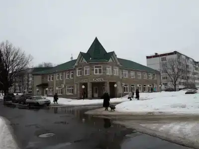 Наири - 0