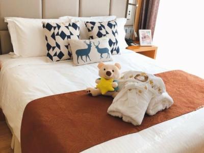 Ascott - 9