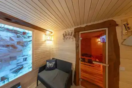 Голден Плаза - 91