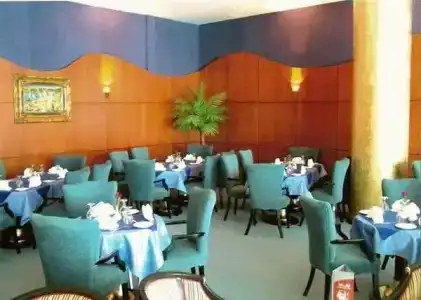 Ewan Sharjah - 7