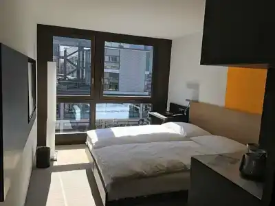 Züri by Fassbind - 62