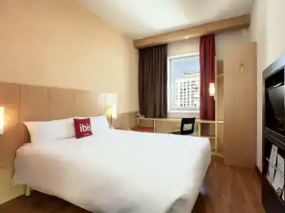 Ibis Киев Вокзал - 12