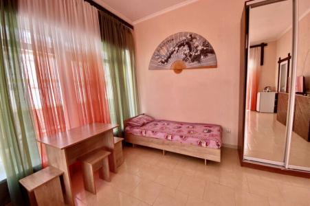 Family House - 25