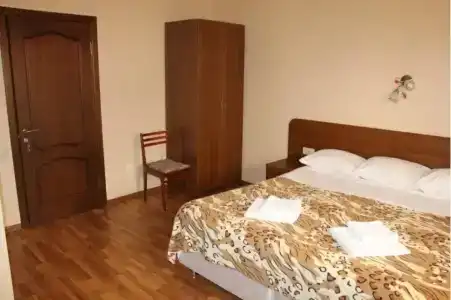 БОН ВОЯЖ - 33