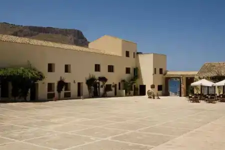 La Tonnara di Bonagia Resort - 18