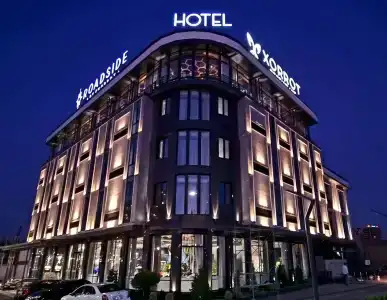 Roadside by Khorrot - 0