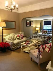 Mary Prentiss Inn - 8