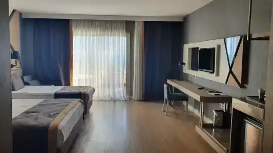 Saturn Palace Resort - 6