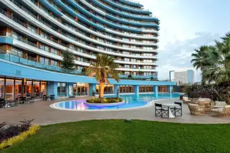 Radisson Blu Istanbul Ottomare - 37