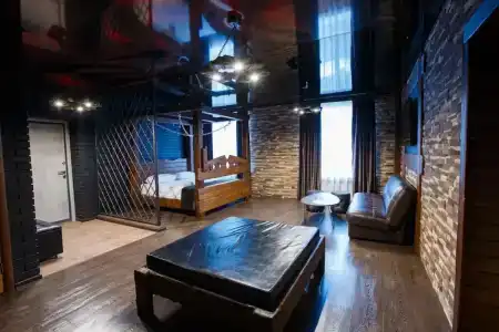 LoveHouse - 0
