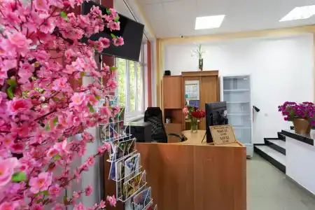 Муза на Октябрьской - 23
