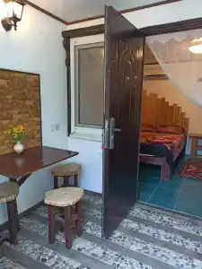 на трёх морях - 8