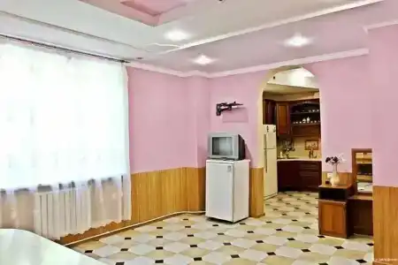Три Дельфина - 16