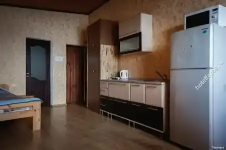 Подворье - 12