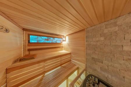 Голден Плаза - 95