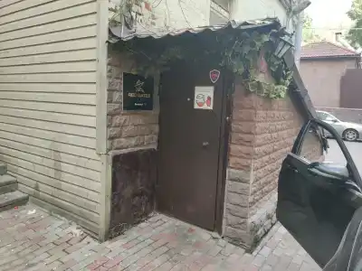 Red Gates Hostel - 26