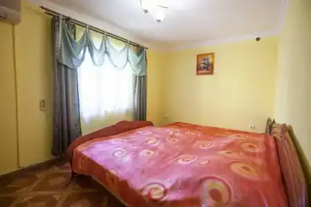 Крымский - 12