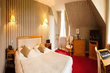 Château de Bellefontaine - 16